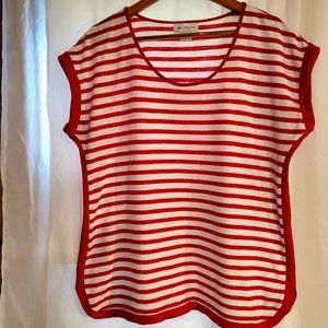 Liz Claiborne  Scoop Neck Tee Sz. L Cotton Blend